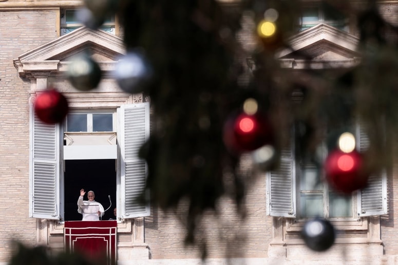 Glavna fotografija članka:Papež: Sveta ne bomo rešili z nasiljem, ampak z odpuščanjem