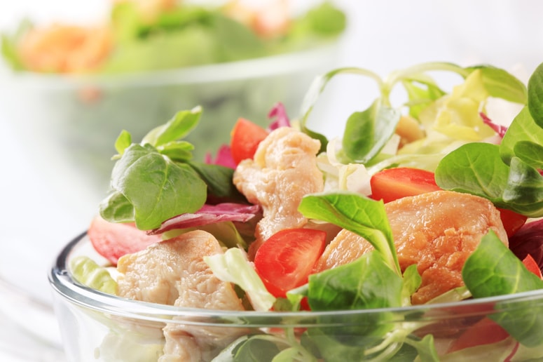 Namesto da bi stradali, je pomembno, da telesu zagotovimo hranila, ki jih potrebuje za regeneracijo. 