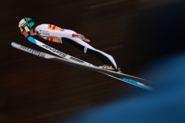 Glavna fotografija članka:Zlati orel je blizu: Domen Prevc suvereno opravil s predzadnjo nalogo na novoletni turneji