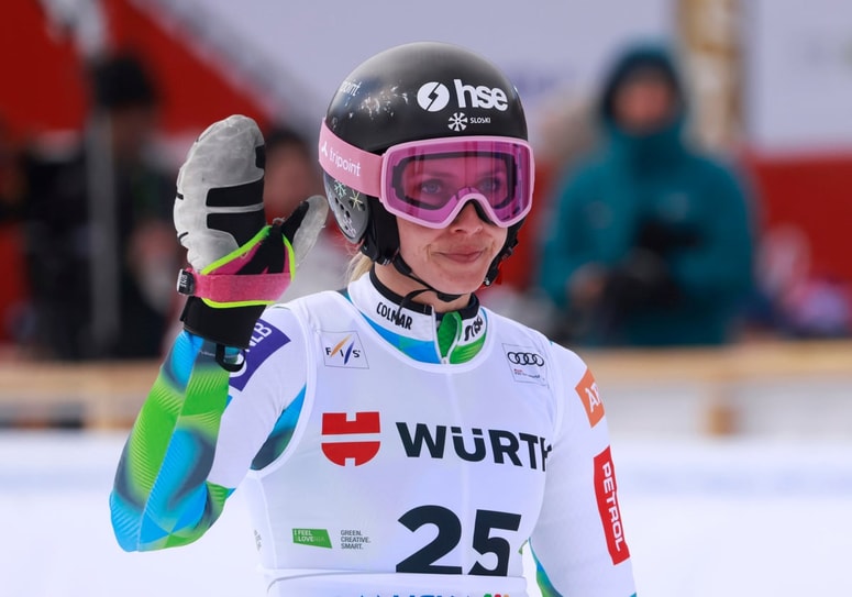 Glavna fotografija članka:Šport na TV