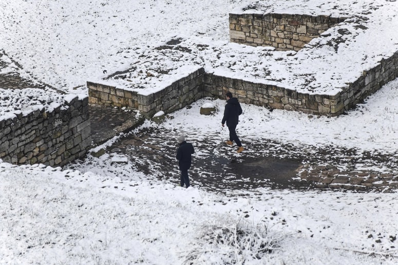 Srbija se trenutno spopada z resnimi zimskimi razmerami, v kar enajstih občinah so razglasili izredne razmere.