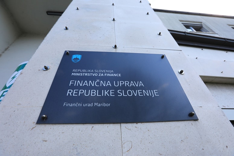 Finančna uprava je sporočila, da bodo dokončni podatki znani v začetku februarja.