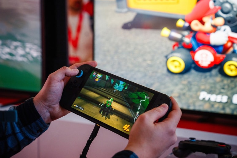 Deček je povedal, da je bil sprva dan prijeten, nato pa se je razjezil, ko mu je oče naročil, naj gre spat.