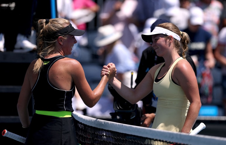 Magdalena Frech (levo) je bila premočna za Slovenko.