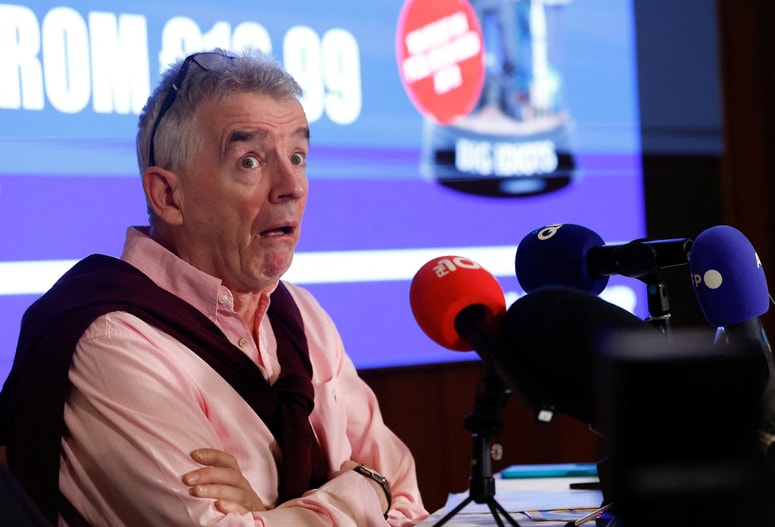 O'Leary je pojasnil, da so takšne rešitve za Ryanair predrage, hkrati pa povečujejo zračni upor letal in s tem porabo goriva.