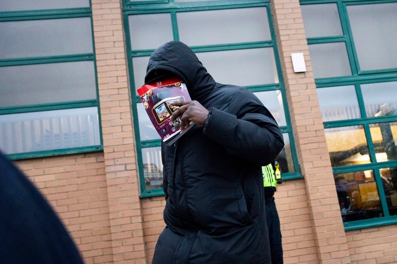 Glavna fotografija članka:14 let zlorab, posilstev in omamljanja: Nekdanji politik priznal huda kazniva dejanja