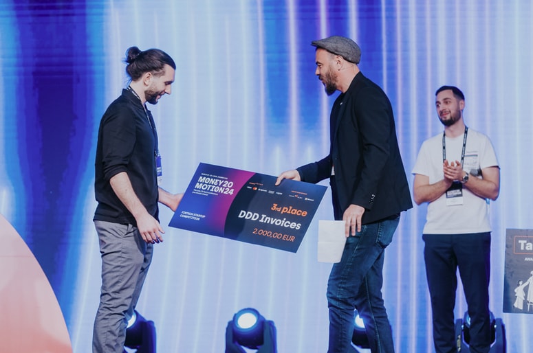 Glavna fotografija članka:Slovenski fintech zanesenjaki se ogrevajo: Money Motion bo pokazal, kdo bo obvladoval denar prihodnosti