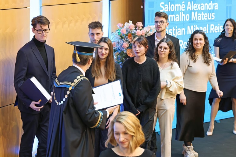 Perlachovo priznanje za kulturne in umetniške dosežke so prejeli Jernej Fekonja, Anja Kozjan, Anže Marin, Ronja Osovnikar Šraj, Salomé Alexandra Ramalho Mateus, Kristjan Mihael Reisman in Tjaša Rojnik. 