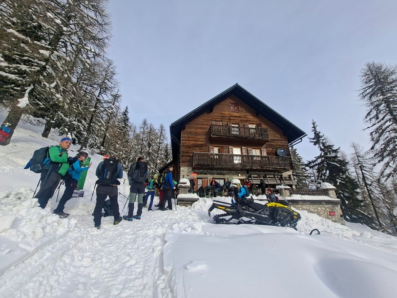 Dom na Peci, zimski pohod 