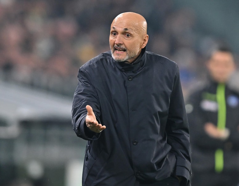 S poljubom je želel dokazati, da vsak fizični stik še ne pomeni avtomatskega prekrška. 