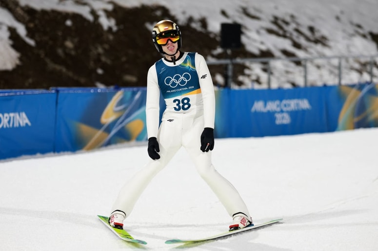 Kacper Tomasiak je bil glavna skakalna senzacija olimpijskih iger, nagrade za to pa morda sploh ne bo prejel. 