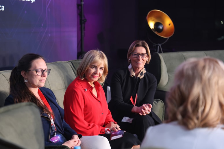 Ana Antunićević Šavli, Zvezdana Lubej in Sabina Župec Krajnc