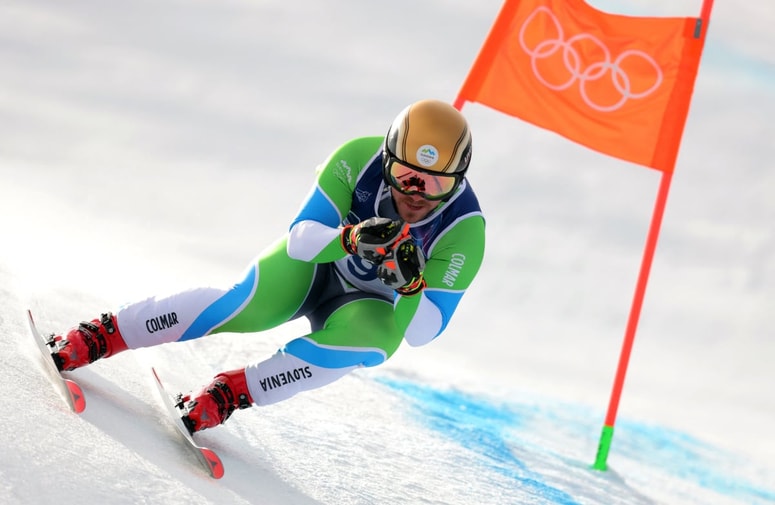 Glavna fotografija članka:Slovenci na OI