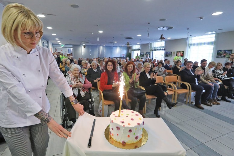 Tako je bilo lani ob praznovanju rojstnega dne doma. 