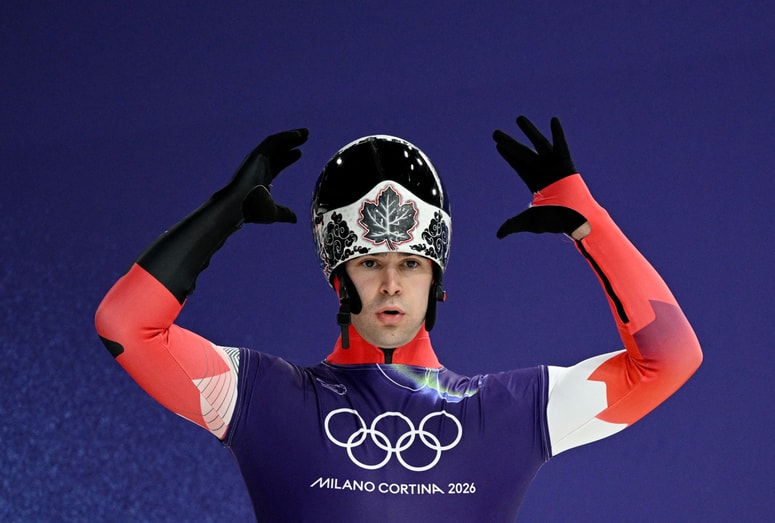 Ključni korak na tej poti je bila pridobitev kanadskega državljanstva oktobra 2024, točno deset let po prihodu v državo, ki mu je ponudila priložnost za uspeh. 