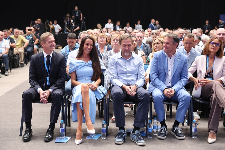 Kongres stranke Gibanje Svoboda