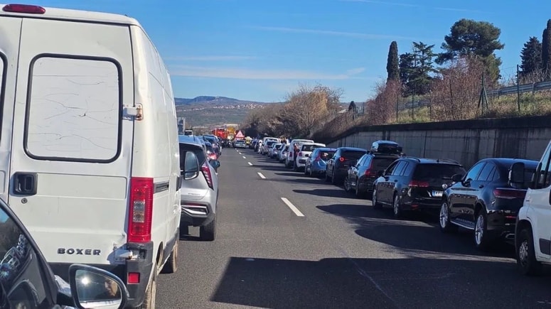 Zastoj na hitri cesti pri Kopru