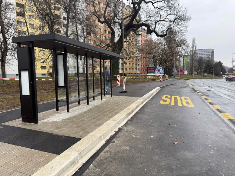 Novo avtobusno postajališče na linijah G1 Tezno in P17 Košaki na Titovi cesti