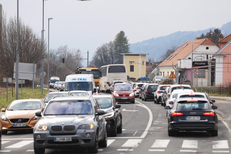 Glavna fotografija članka:(PISMO BRALCA) Rezervirajte vsaj prostor