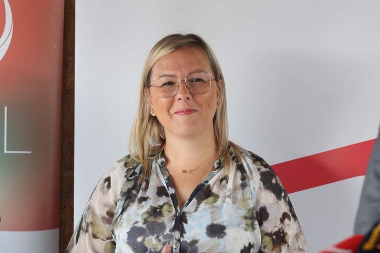 Po končanem postopku bo seznam primernih kandidatov posredovala ministrici za kmetijstvo, gozdarstvo in prehrano Mateji Čalušić.