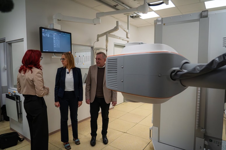 Ob predaji nove multidiagnostične RTG naprave v murskosoboški bolnišnici 
