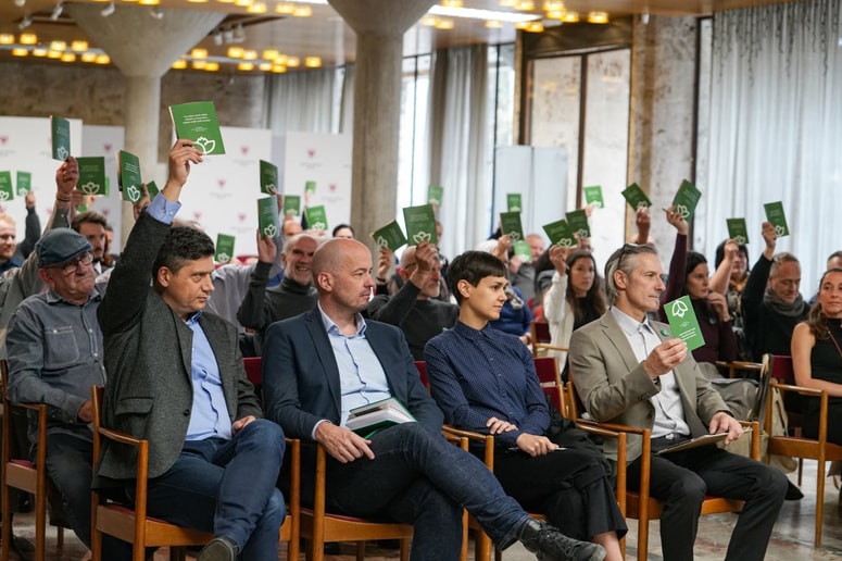 Lanski kongres stranke Vesna.