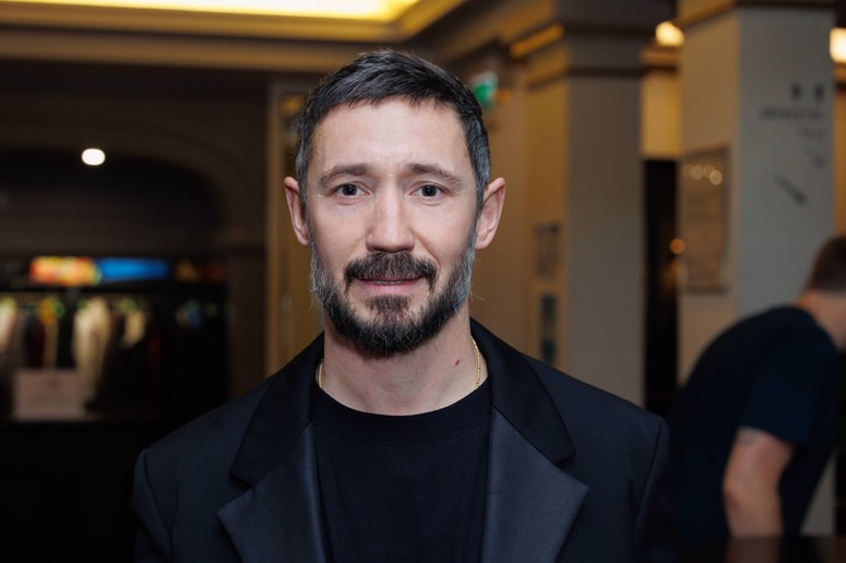 V ospredju tega trenda je francoski zvezdniški slaščičar Cedric Grolet, čigar pekarna v prestižnem londonskem hotelu Berkeley ponuja lešnikov piškot za 25 funtov (približno 29 evrov).