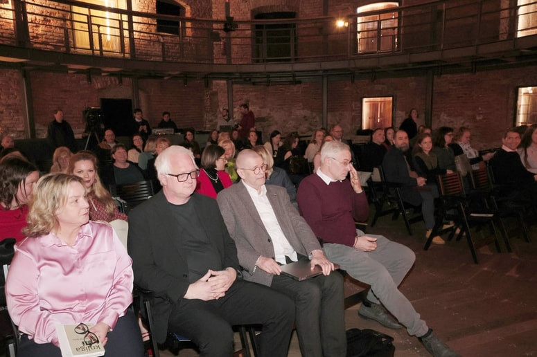 Z leve: Sabina Fras Popovič, Marko Rusjan, Miha Kovač in Žiga Valetič 