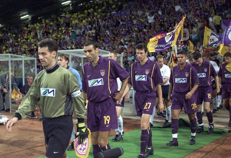 Kakšno moštvo! NK Maribor iz leta 2001: Marko Simeunović, Stipe Balajić, Fabijan Cipot, Marinko Šarkezi, Suad Fileković, Aleš Križan ... 