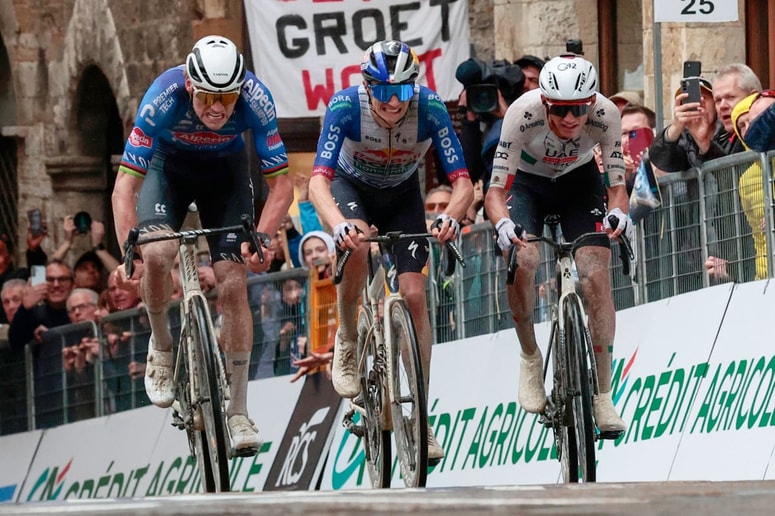 V drugi etapi se je bolj kot prvi mož Red Bulla s tretjim mestom izkazal Giulio Pellizzari (v sredini). 