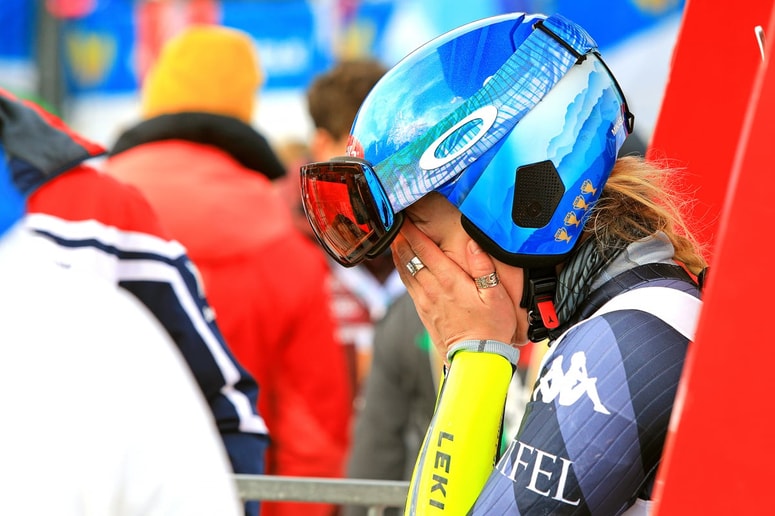 Očitno žaljivi spletni komentatorji ne varčujejo niti z največjimi šampioni. 