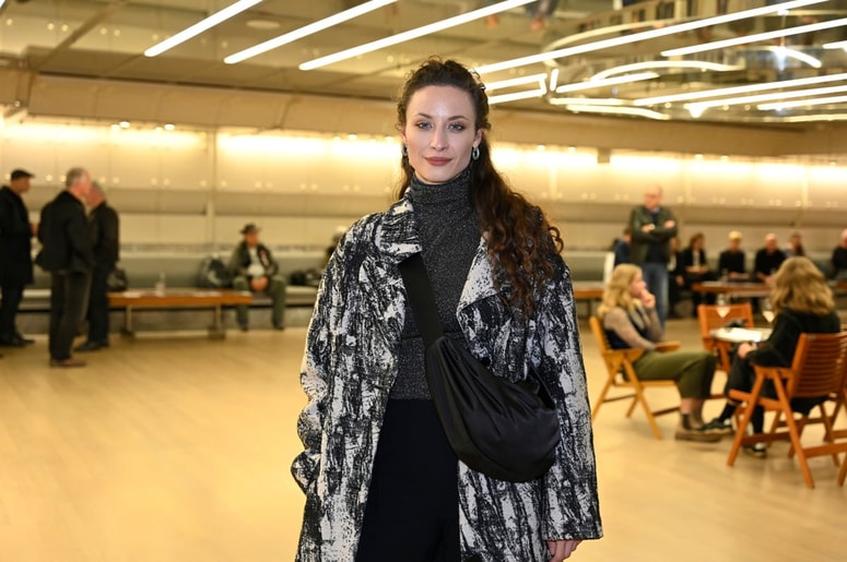 Urška Centa: "Kar resnično polni vse praznine, je dajanje."