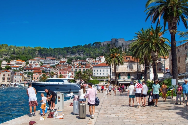 Pred vrati je nova turistična sezona.