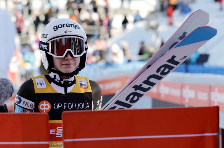 Glavna fotografija članka:Šport na TV