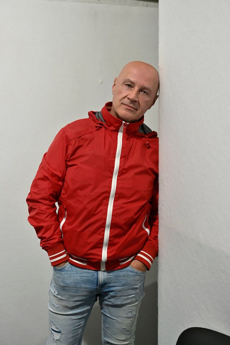 Ob slovesu je Rudan svojemu štirinožnemu prijatelju zaželel, naj "tam za mavrico svobodno teka".