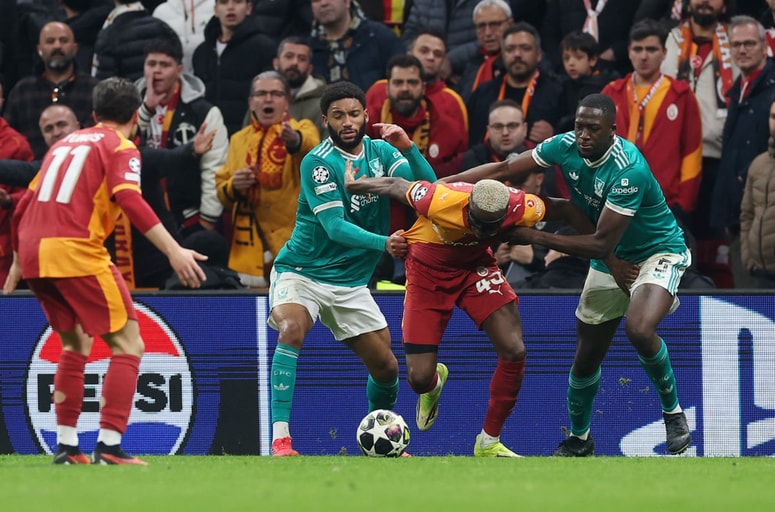 Glavna fotografija članka:Šport na TV