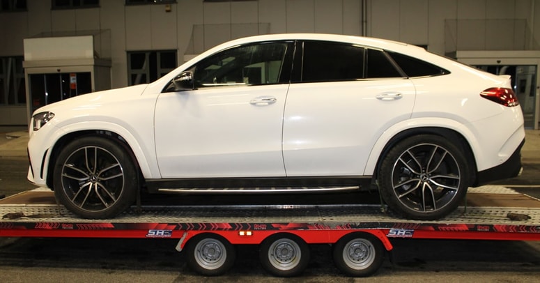 Ob preverjanju identifikacijskih oznak in preveritev v schengenskem informacijskem sistemu so ugotovili, da gre za avtomobil, ki je bil v novembru 2025 ukraden na Nizozemskem.