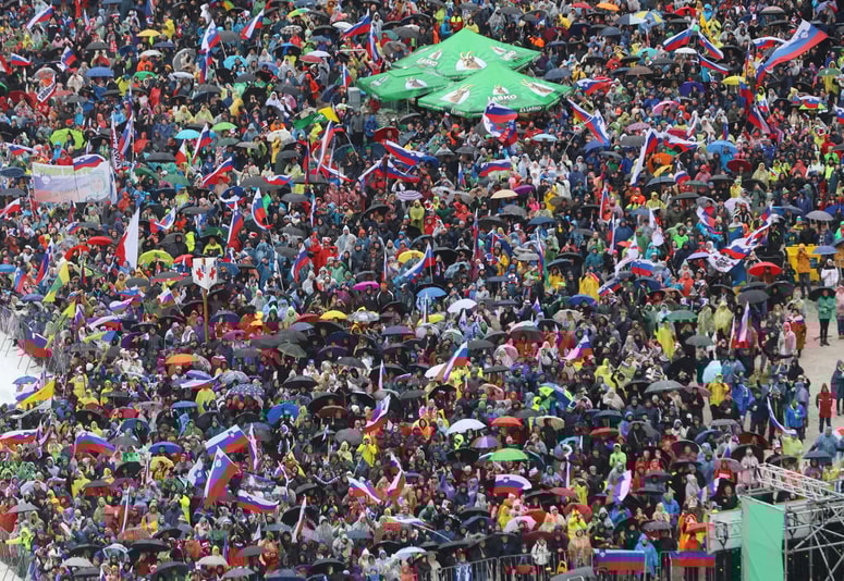 Prvič doslej si bodo lahko navijači vstopnice za Planico zagotovili eno leto prej. 