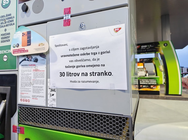 Obvestilo na bencinskih črpalkah Mol