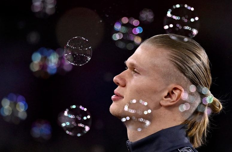 Glavna fotografija članka:Erling Haaland vložil denar v novo svetovno šahovsko turnejo