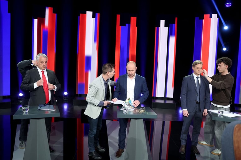 Robert Golob, Jernej Vrtovec in Matjaž Han na enem od predvolilnih soočenj.