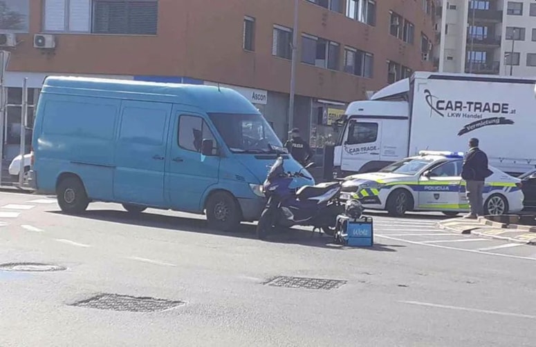 Glavna fotografija članka:Voznik kombija zbil dostavljavca hrane