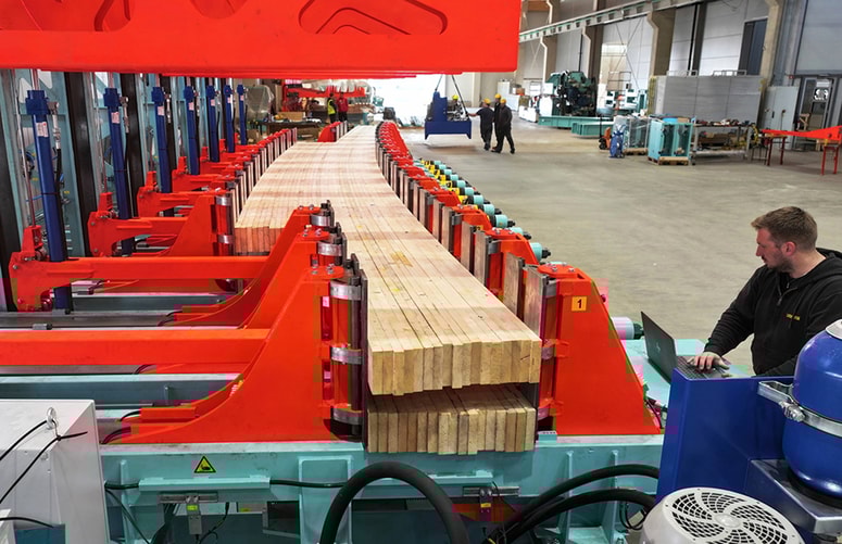 Glavna fotografija članka:Ko podjetje vlaga v mlade, vlaga vase