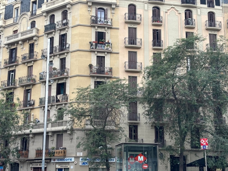 V večjih mestih, kot je Barcelona, so najemnine v zadnjih letih dosegle rekordne ravni. 