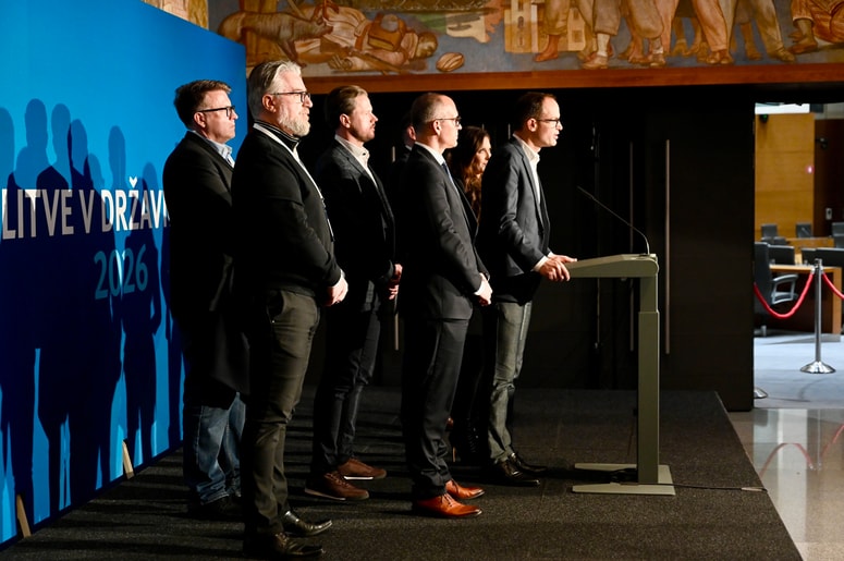 Komisija je obvezno telo, ki mora začeti delovati med konstitutivno sejo.