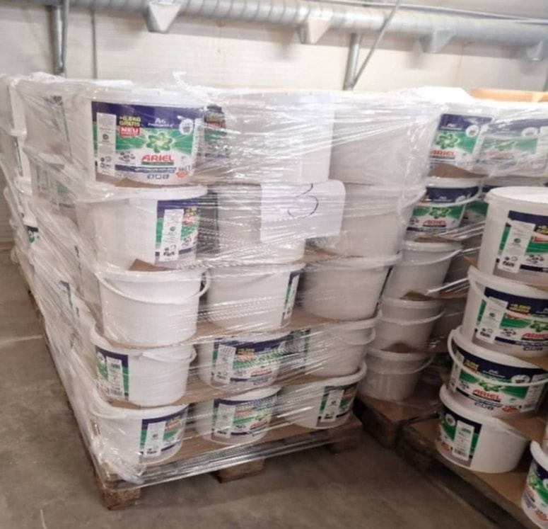 Furs ponovno zasegel tekoči detergent in mehčalce ter pralni prašek. 