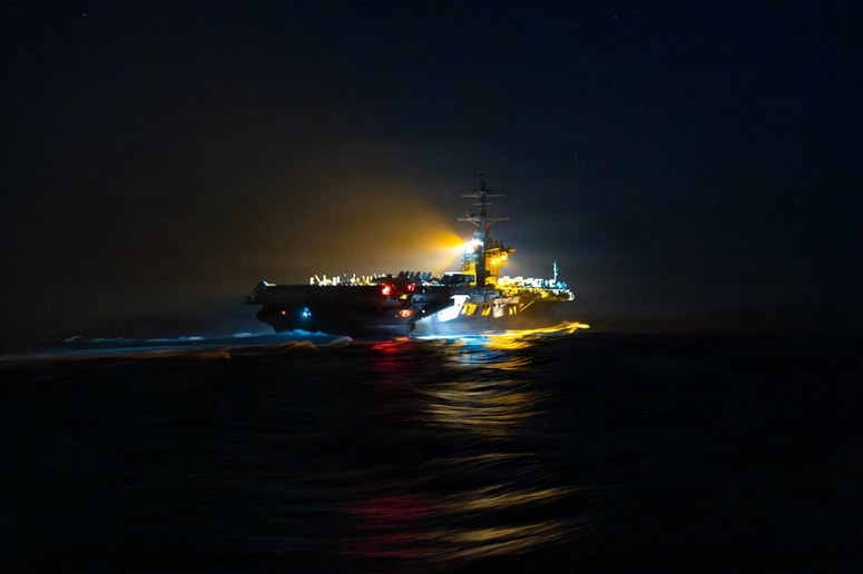 Letalonosilka USS Abraham Lincoln je v bližini Irana že več kot en mesec.