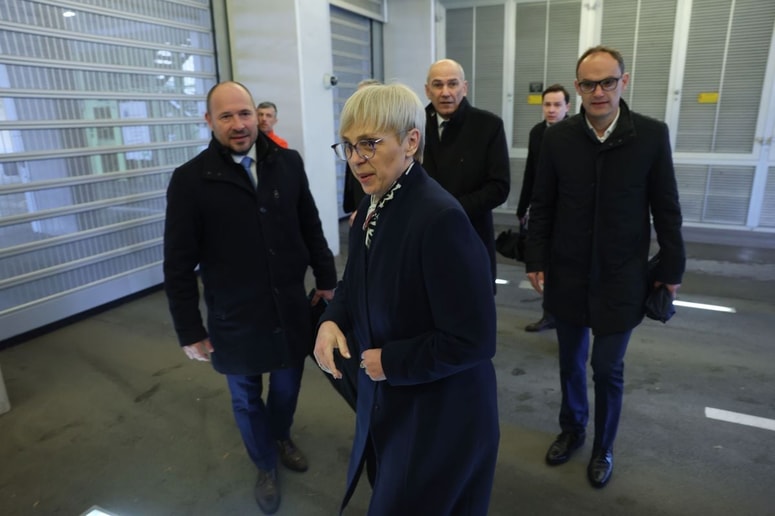 Komu, če sploh komu, bo predsednica republike podelila mandat za sestavo nove vlade?  