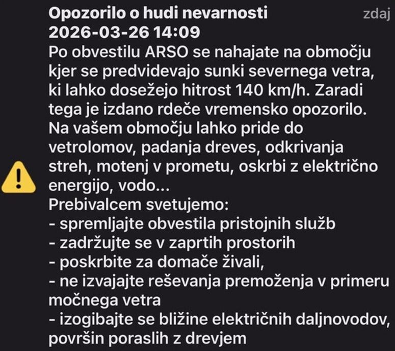 Glavna fotografija članka:Zaradi močnega vetra že 300 intervencij, najmočnejši sunki pa šele prihajajo