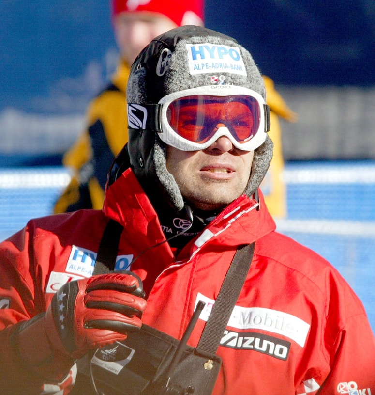 Povod za kriminalistično preiskavo naj bi bil dogodek med letošnjimi zimskimi olimpijskimi igrami. Na fotografiji Vedran Pavlek.